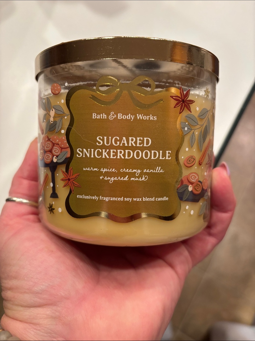 Bath & Body Works Sugared Snickerdoodle Candle - Gold and Cream